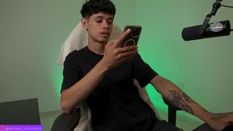 Snapshot of atreus_oficial chatting on November 16, 7:08 pm Atreus online show from November 16, 7:08 pm