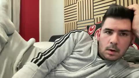 attila_csontos online show from April 14, 2:23 pm