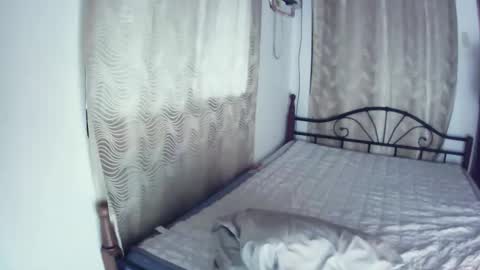 Snapshot of aubrey_xx chatting on November 8, 11:58 pm aubrey_xx online show from November 8, 11:58 pm