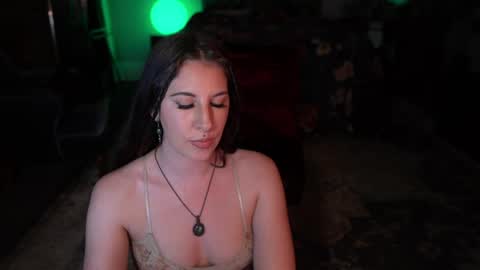 Snapshot of audrey_ chatting on March 24, 3:33 am Audrey online show from March 24, 3:33 am