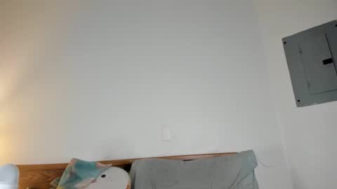 AudreyAlien online show from October 24, 6:32 am