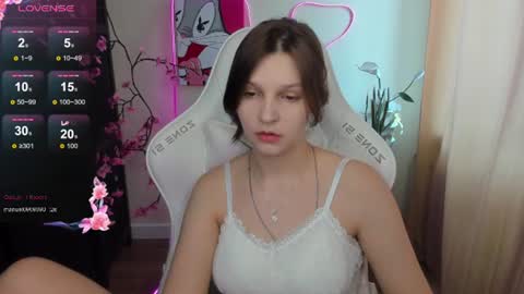 Snapshot of audreyykim chatting on June 26, 8:19 am Audrey online show from June 26, 8:19 am