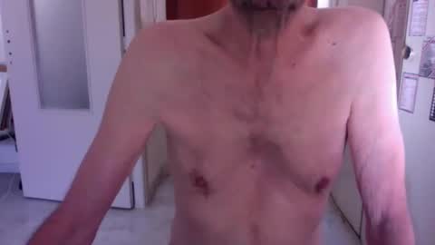 auguste061400 online show from March 3, 8:38 am