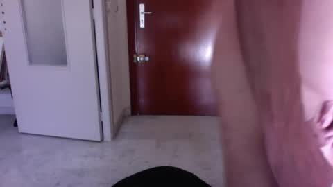 auguste061400 online show from March 10, 8:48 am