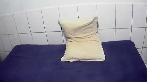 cesar augusto online show from April 6, 7:15 pm