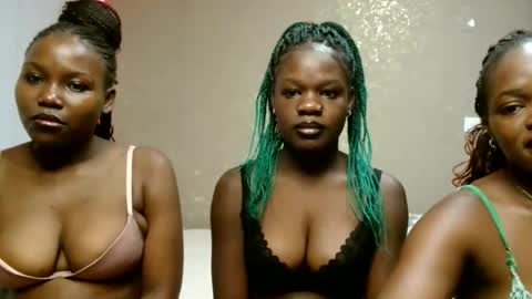 Auleria online show from June 8, 7:03 pm
