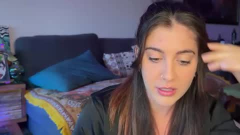 Snapshot of aura_darling chatting on July 26, 2:42 am aura_darling online show from July 26, 2:42 am