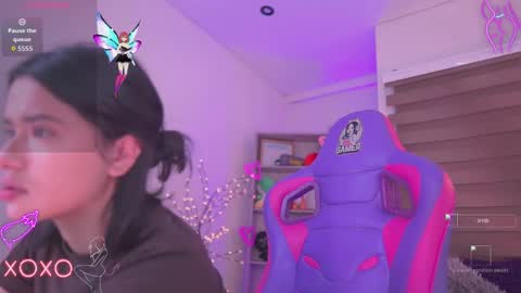 aura_rouss online show from September 30, 1:16 pm