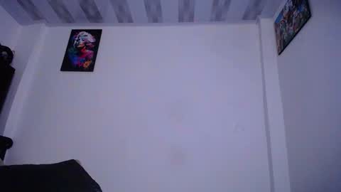 aura online show from October 30, 11:49 pm