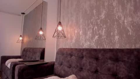 Aura online show from September 16, 2:01 am