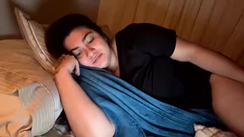 Aura online show from October 10, 11:48 pm