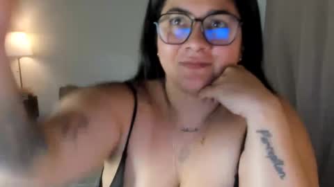 Aura online show from October 29, 12:02 am