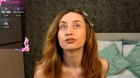 Aura online show from April 21, 2:51 am