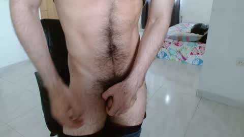 Aureliano online show from April 19, 9:28 pm