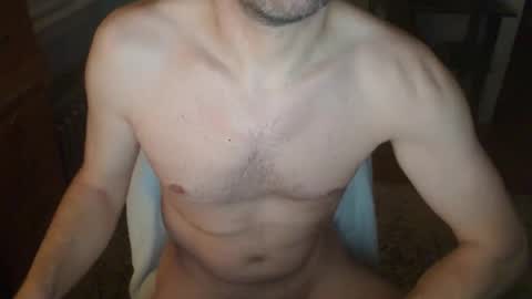 Snapshot of aureo12 chatting on February 17, 3:36 am aureo12 online show from February 17, 3:36 am