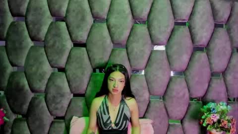 Snapshot of aurora18palmer chatting on December 20, 2:35 pm aurora online show from December 20, 2:35 pm