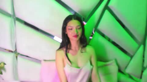 Snapshot of aurora18palmer chatting on February 5, 3:49 pm aurora online show from February 5, 3:49 pm