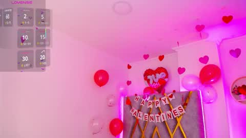 Aurora online show from February 15, 10:33 am