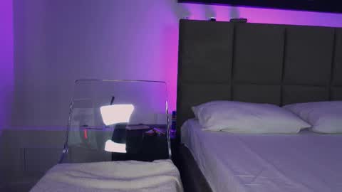 Aurora online show from February 2, 11:14 pm