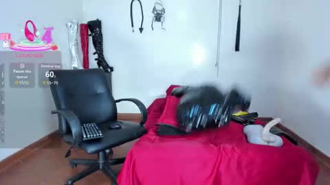 Aurora online show from January 9, 11:35 am