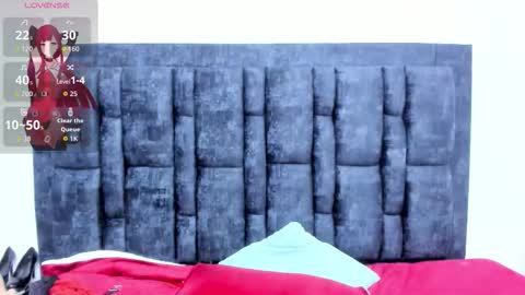 AURORA online show from February 25, 2:27 pm