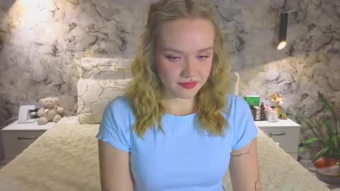 Kate online show from November 29, 5:05 pm