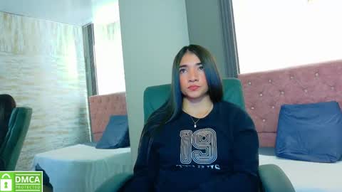 Snapshot of aurora_jones1 chatting on September 21, 3:30 am Aurora online show from September 21, 3:30 am
