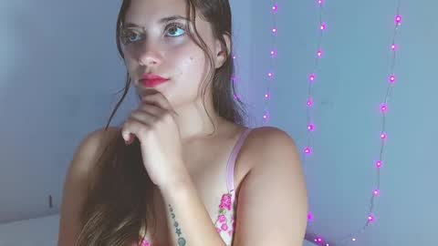Snapshot of aurora_lenovic chatting on January 16, 5:01 pm aurora_lenovic online show from January 16, 5:01 pm