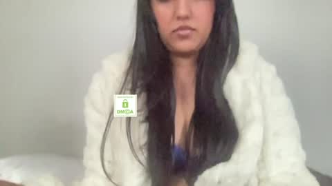 Snapshot of aurora_maharaj786 chatting on July 29, 11:19 am Aurora online show from July 29, 11:19 am
