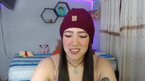 Snapshot of aurora_shy_ chatting on January 10, 12:06 am Aurora online show from January 10, 12:06 am