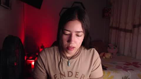 Snapshot of aurora_shy_ chatting on May 25, 2:28 am Aurora online show from May 25, 2:28 am