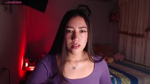 Snapshot of aurora_shy_ chatting on June 3, 5:29 pm Aurora online show from June 3, 5:29 pm
