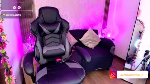 Snapshot of aurora_thomas chatting on September 12, 12:00 am Aurora online show from September 12, 12:00 am