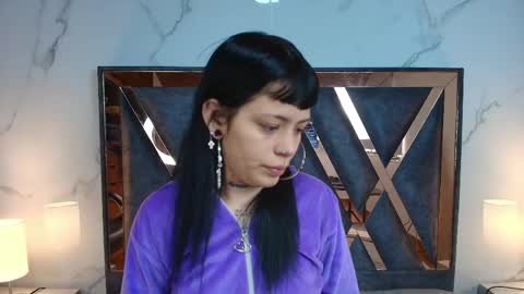 Snapshot of auroradiaz_ chatting on May 7, 12:10 pm Aurora Diaz online show from May 7, 12:10 pm