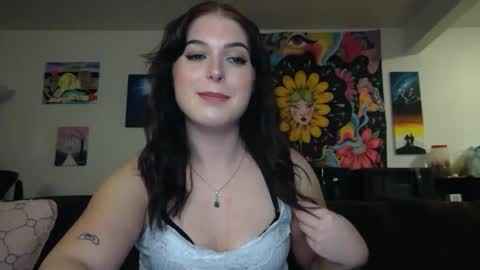 auroralightz1 online show from September 27, 1:43 am