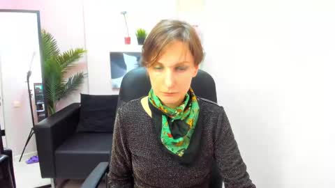 Aurora online show from February 22, 6:30 pm