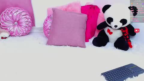 Snapshot of aurorasim chatting on March 6, 4:28 pm Aurora online show from March 6, 4:28 pm