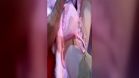 auspanty online show from June 19, 6:29 am