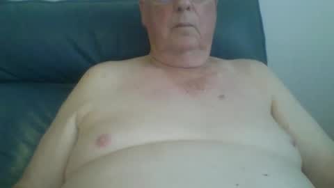 aussie1955 online show from December 2, 6:41 am