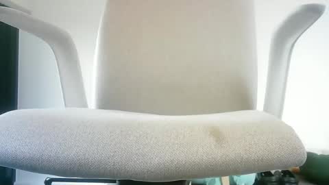 Snapshot of aussie5892 chatting on January 7, 1:38 am Justin online show from January 7, 1:38 am