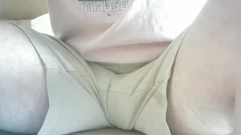 Snapshot of aussie5892 chatting on March 10, 3:34 am Justin online show from March 10, 3:34 am