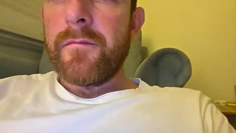 aussie_dadbod6969 online show from May 30, 2:25 pm
