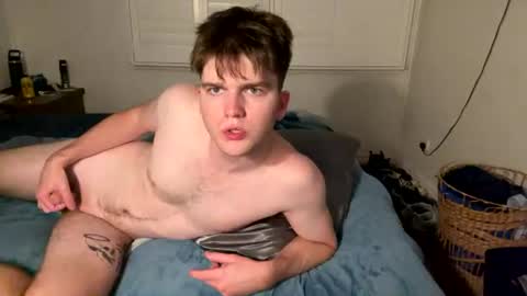 aussieboyethan online show from August 6, 3:25 pm