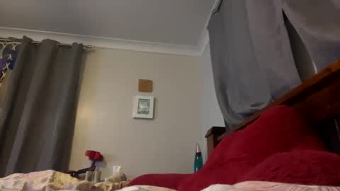 Milf4u online show from May 6, 11:37 am