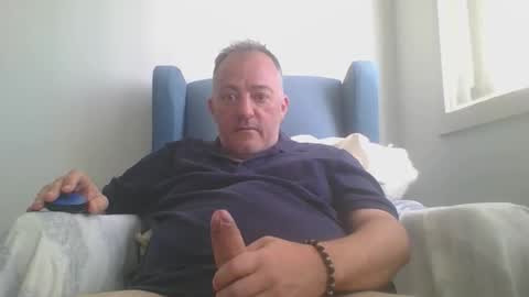 Snapshot of aussiesydguy chatting on September 20, 3:18 am chatbateaussie online show from September 20, 3:18 am