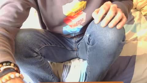 Snapshot of austin24100 chatting on October 29, 11:34 am Austin online show from October 29, 11:34 am