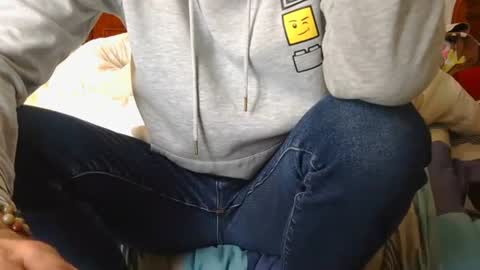 Snapshot of austin24100 chatting on December 4, 11:30 am Austin online show from December 4, 11:30 am