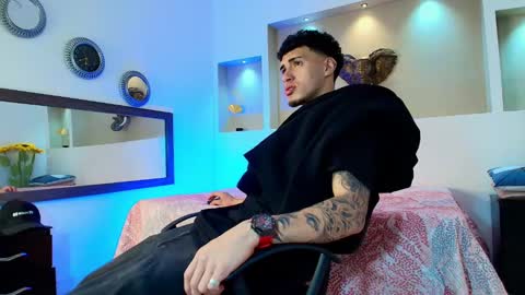 AUSTIN  online show from December 24, 3:38 am