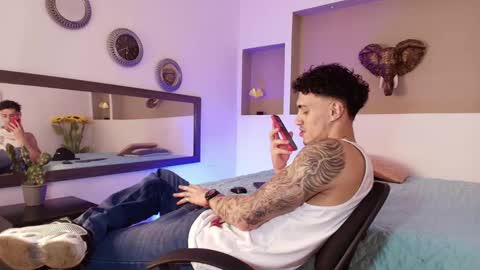 AUSTIN  online show from December 31, 6:16 am