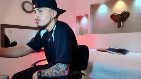 AUSTIN  online show from January 26, 11:28 am